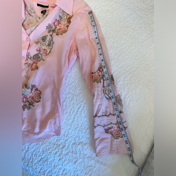 Pink embroidered button down shirt - Picture 10 of 10